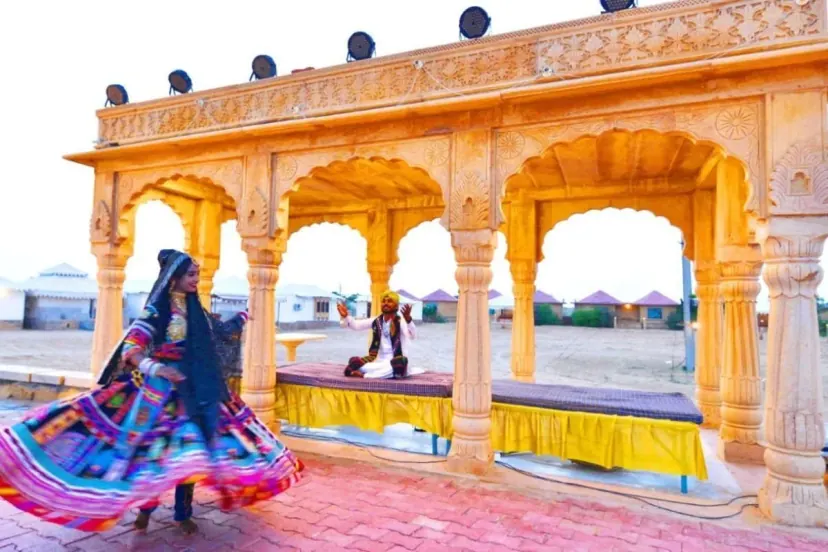 Kalbeliya folk dancer at a desert camp